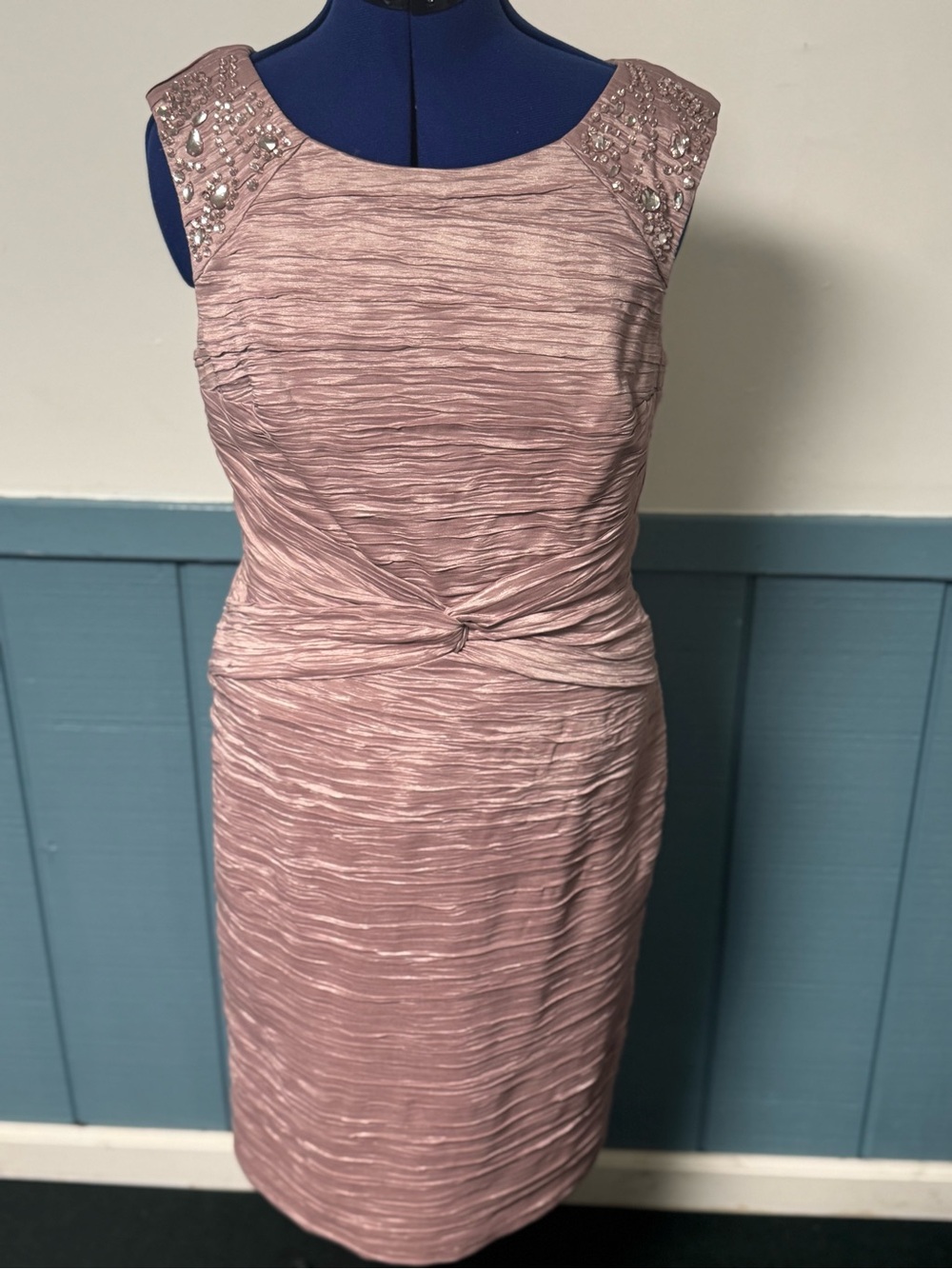 Jessica Howard Dusty Rose Embellished Ruched Sheath Dress